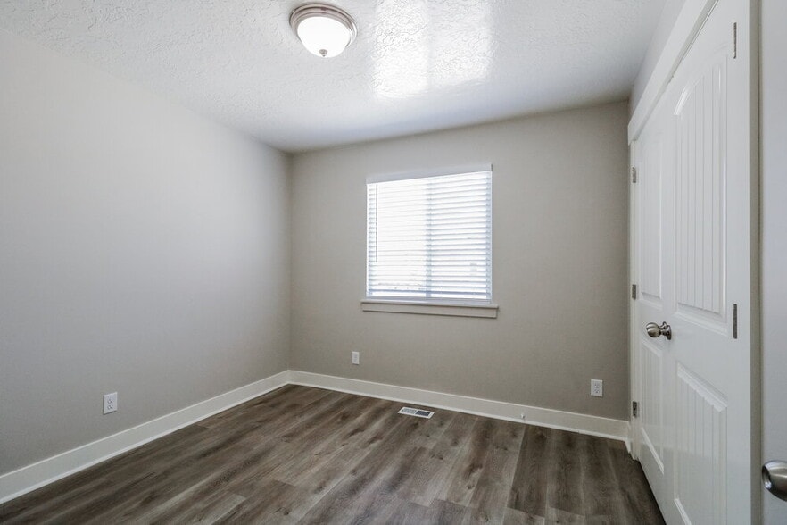 Building Photo - 1791 E Tumwater Ln