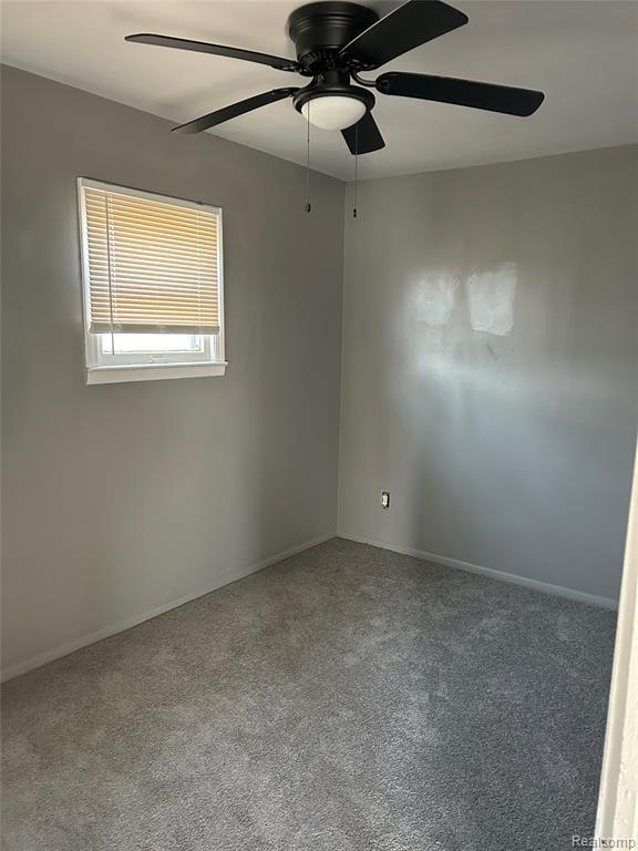 Building Photo - 13500 Heyden St