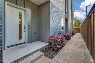 Building Photo - 1771 Mccoy St