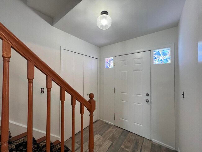Building Photo - 4033 Ramblewood Dr