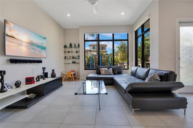 Building Photo - 8279 NW 43rd St