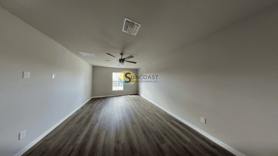 Building Photo - 1720 NW 9th Pl