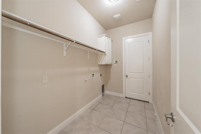 Building Photo - 568 Enfield Dr