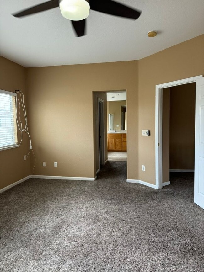 Building Photo - Sycamore Ranch 4 Bedroom Home For Rent