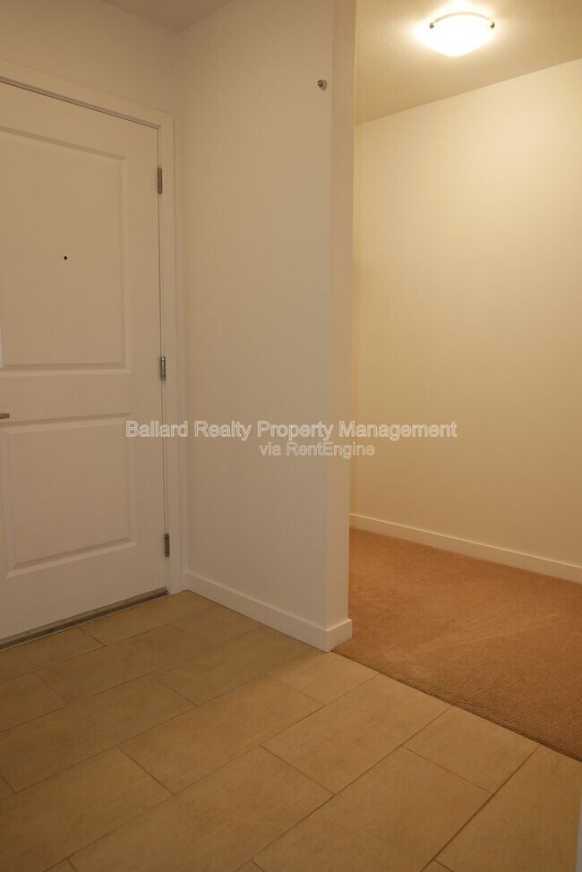 Building Photo - 5440 Leary Ave NW