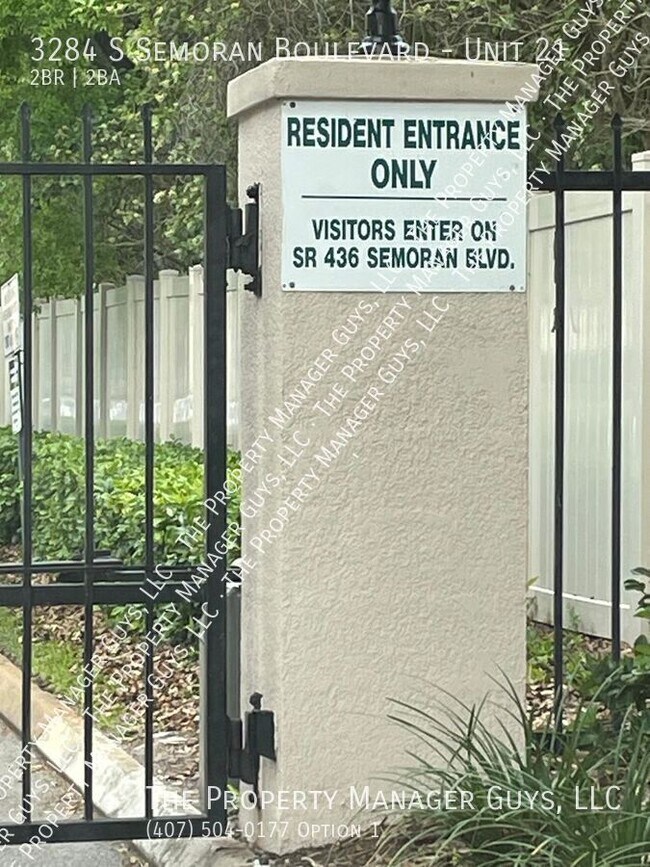 Building Photo - 3284 S Semoran Blvd