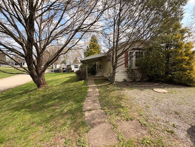 Building Photo - 4671 Old Rte 19