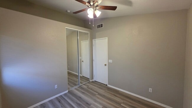 Building Photo - Newly Renovated 3 Bedroom 2 Bath