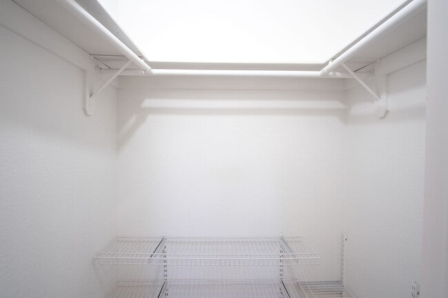 Building Photo - Price Reduction!!! Charming 2-Bedroom, 2-Bath Home in a Prime Modesto Location!