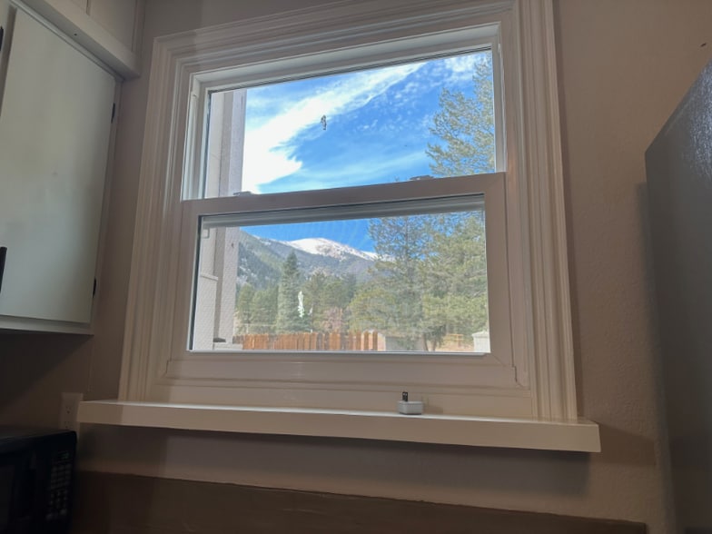 Building Photo - 103 Empire West Road