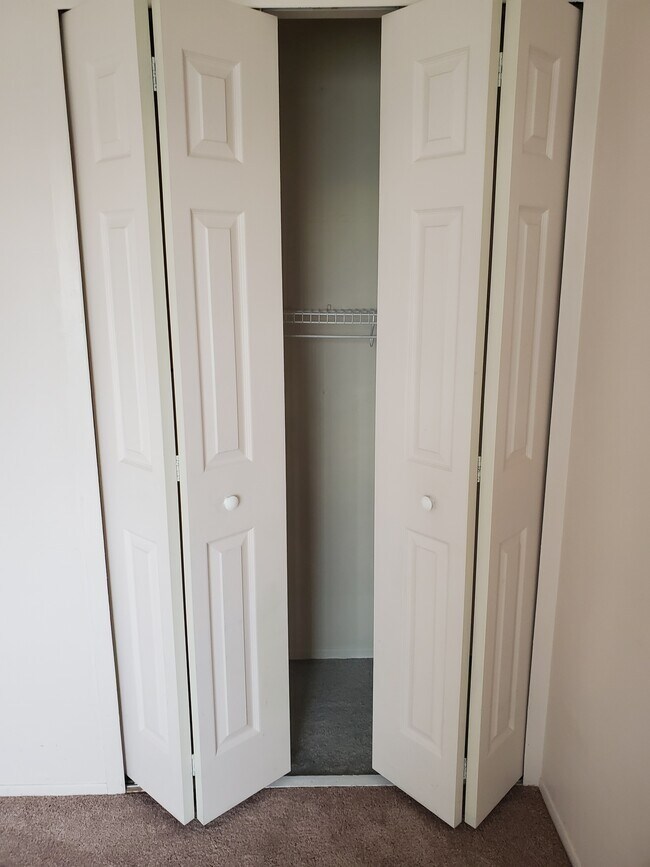Bedroom closet - 30052 W 12 Mile Rd