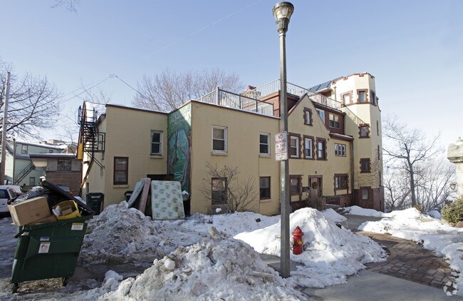 Primary Photo - 244 W Lakelawn Pl