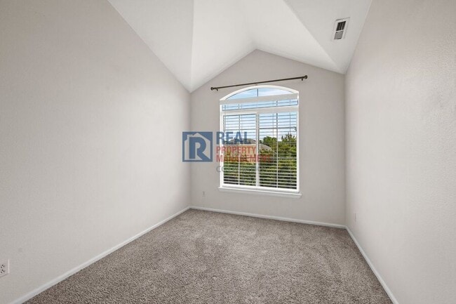Building Photo - 8417 Stonybridge Cir