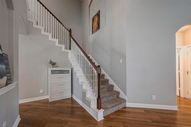 Building Photo - 28314 Calaveras Lake Dr