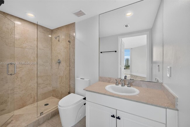 Building Photo - 3370 Hidden Bay Dr