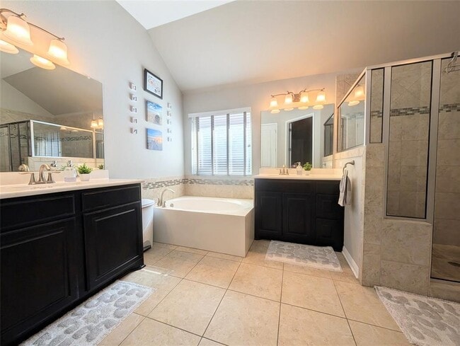 Building Photo - 107 Dasher Drive