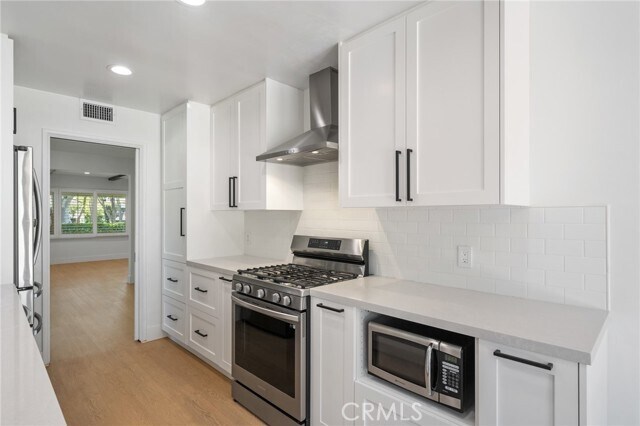 Building Photo - 3409 Palos Verdes Dr N