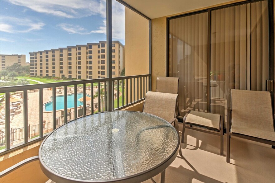 Building Photo - 5760 Midnight Pass Rd