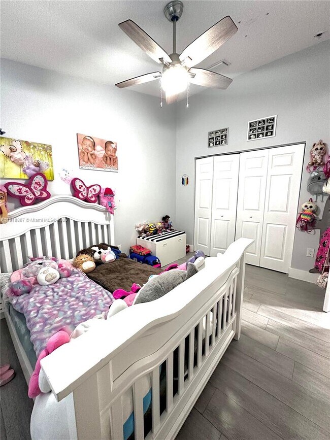 Building Photo - 3501 SW 142nd Ave