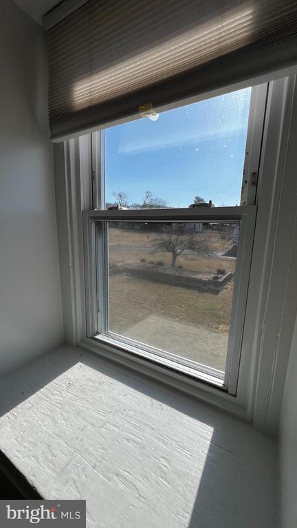 Building Photo - 135 Hoffmansville Rd