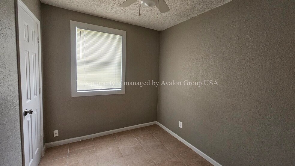 Building Photo - 7007 Oakwood Dr