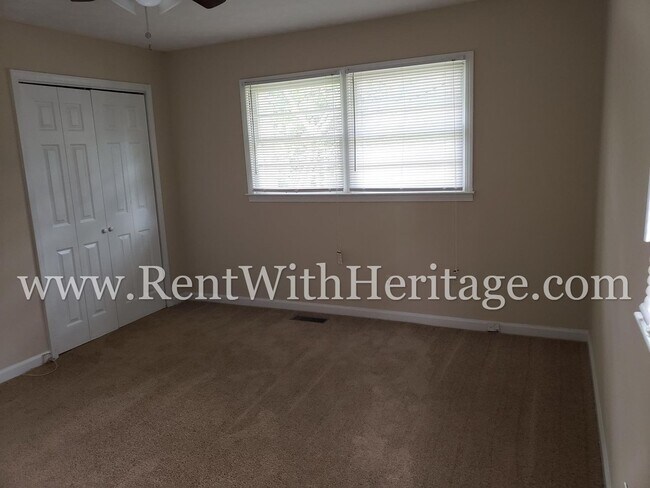 Building Photo - 5407 Wilder Dr