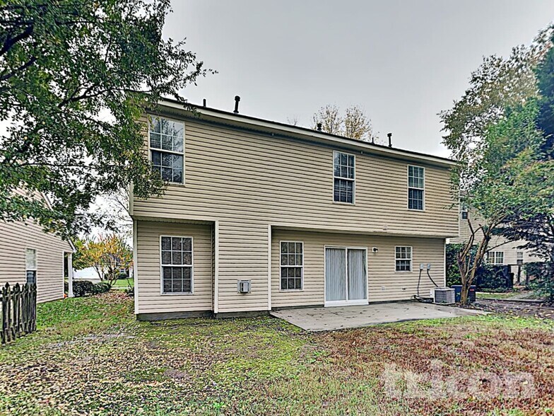 Building Photo - 4030 Evelyn Ave