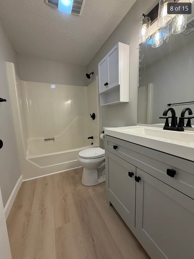 Building Photo - 1063 Tacoma St