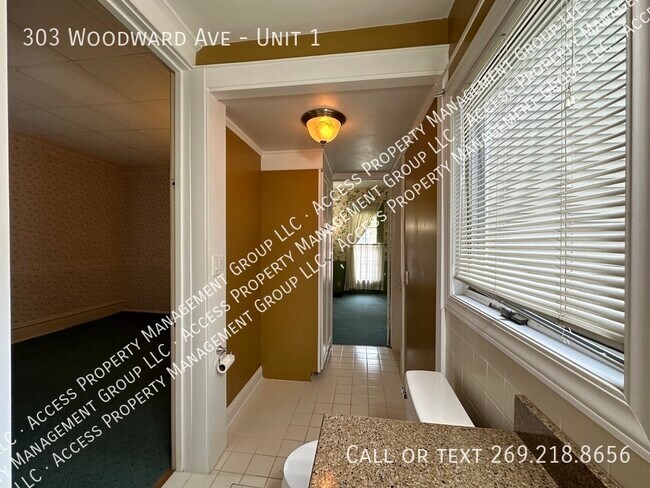 Building Photo - 303 Woodward Ave