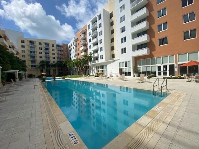 Building Photo - 2775 NE 187th St