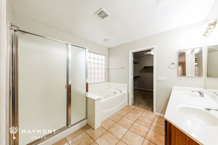 Building Photo - 16016 N 158th Ct