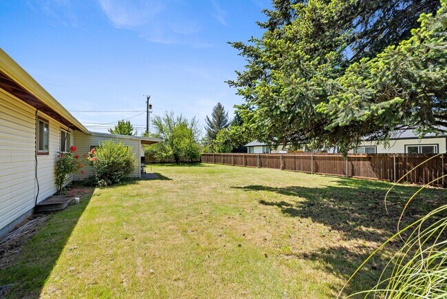 Building Photo - 17916 40th Ave E