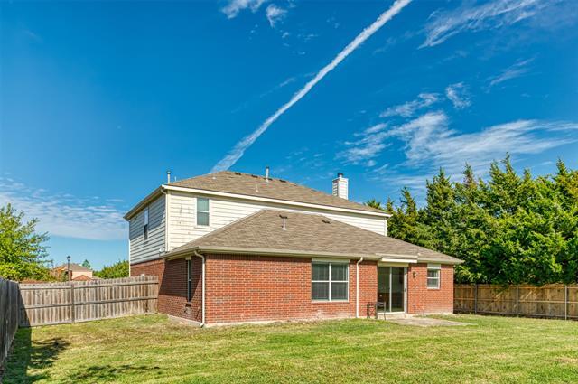 Building Photo - 3001 Sawgrass Dr