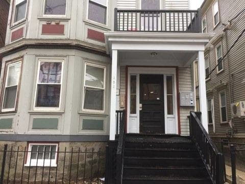 Building Photo - 101 Calumet St