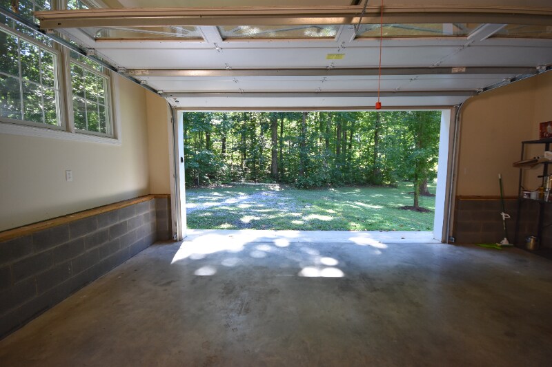 Building Photo - 19495 Briar Patch Dr