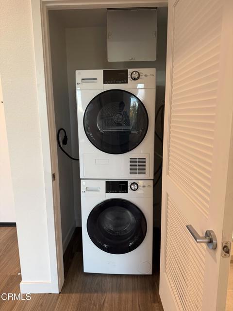 Building Photo - 18900 Parthenia St