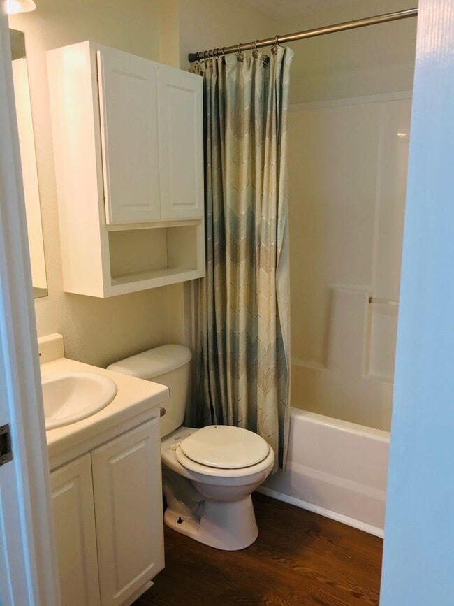 Building Photo - Commercial or Residential Coastal Cottage ...