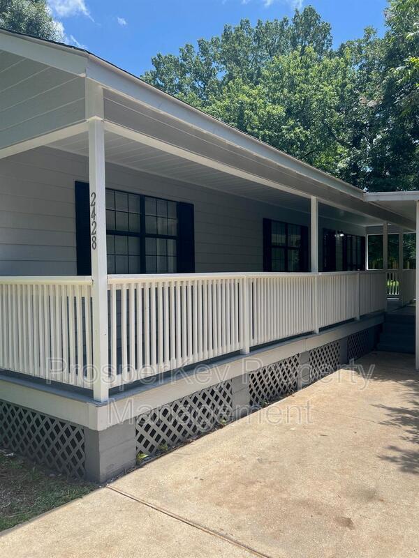 Building Photo - 2428 Palmetto St