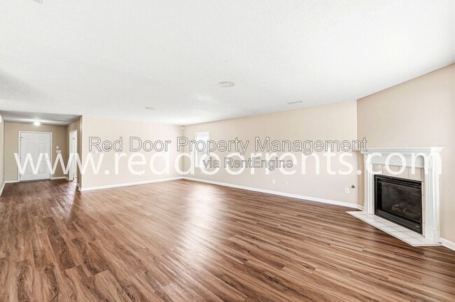 Building Photo - 12419 Deerview Dr