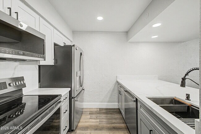 Building Photo - 3314 N 68th St