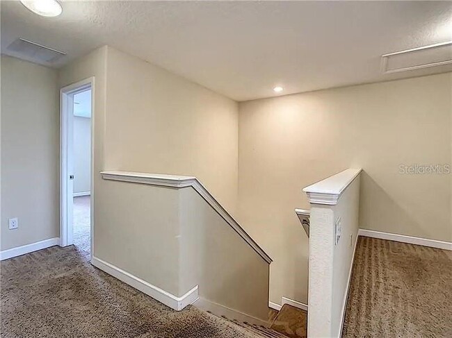 Building Photo - 14843 Driftwater Dr