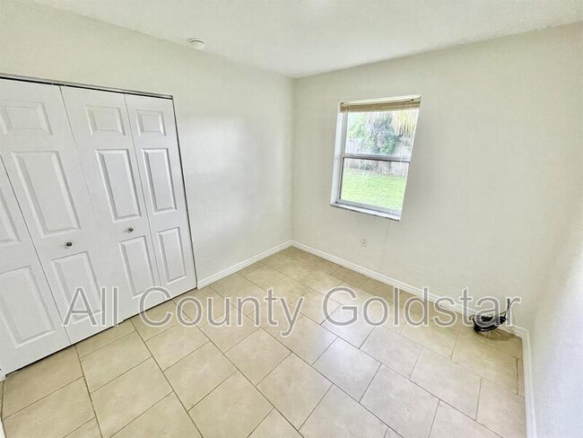 Building Photo - 2158 Starlite Ln
