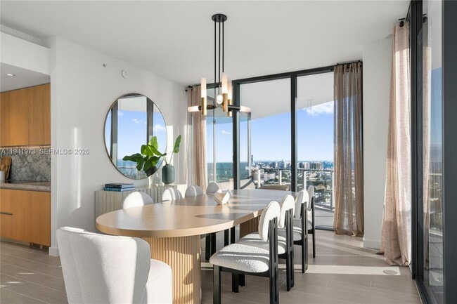 Building Photo - 500 Alton Rd