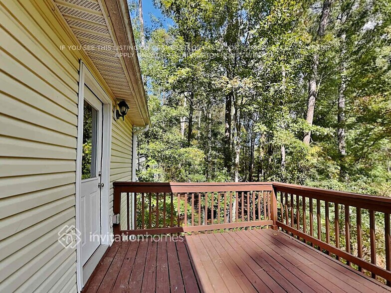 Building Photo - 432 Meadowbrook Dr