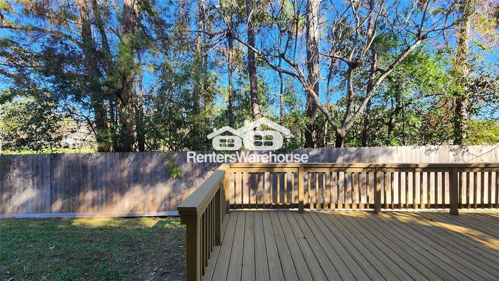 Building Photo - 18730 Dempsey Oaks Dr