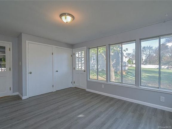 Building Photo - 19 Leonard Pl