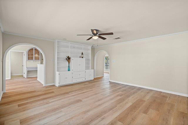 Building Photo - 201 Gail Dr