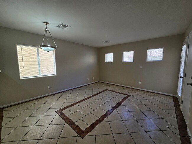 Building Photo - A Fabulous 3 Bed, 2.5 Bath, 2 Story Home W...