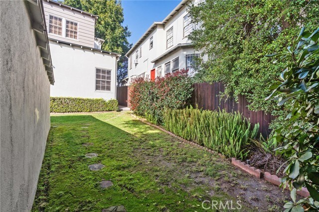 Building Photo - 3136 Griffith Park Blvd