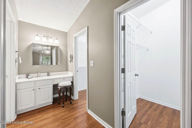Building Photo - 10401 Trotters Pointe Dr